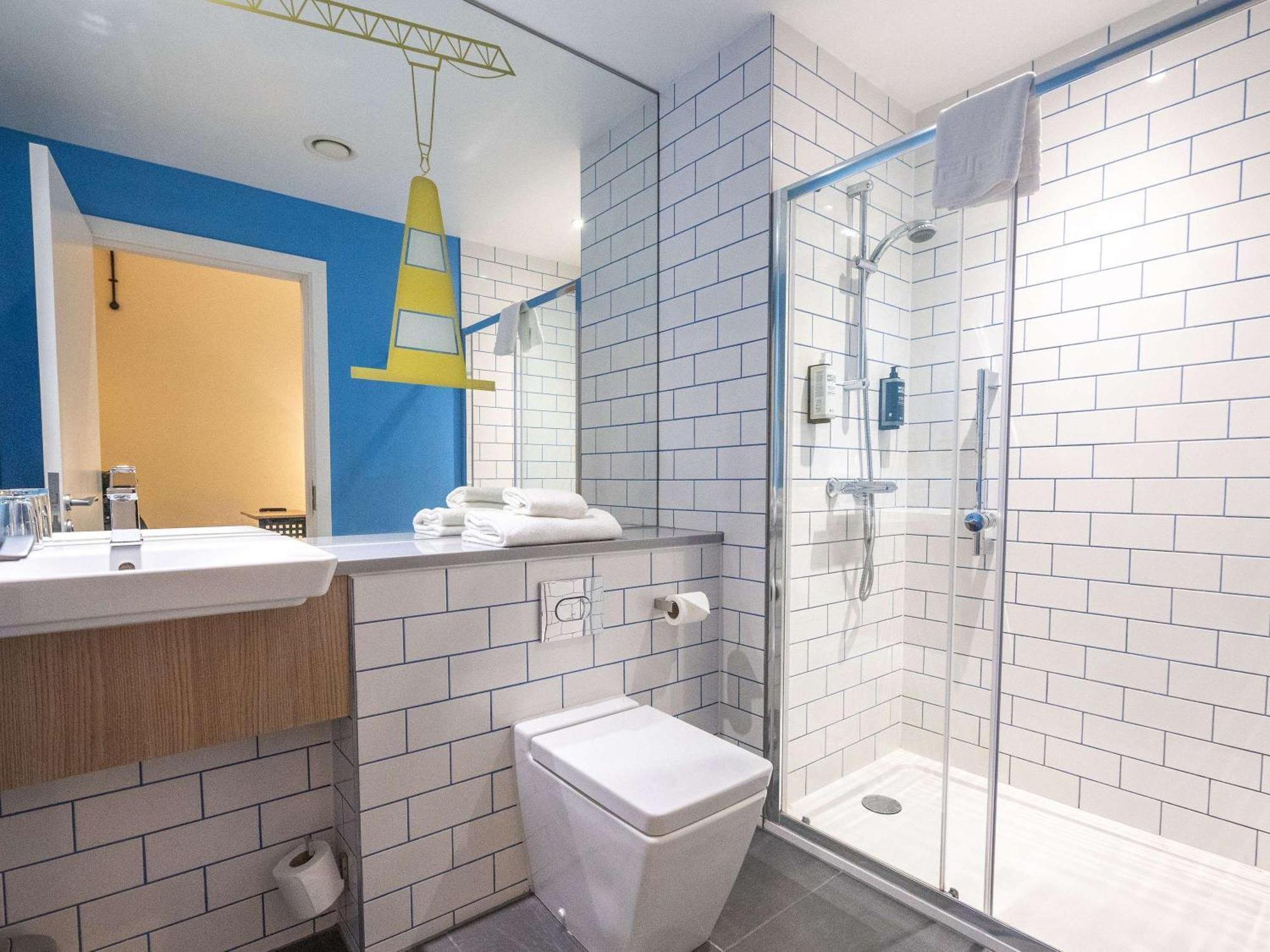 Ibis Styles Glasgow Centre George Square Exterior foto